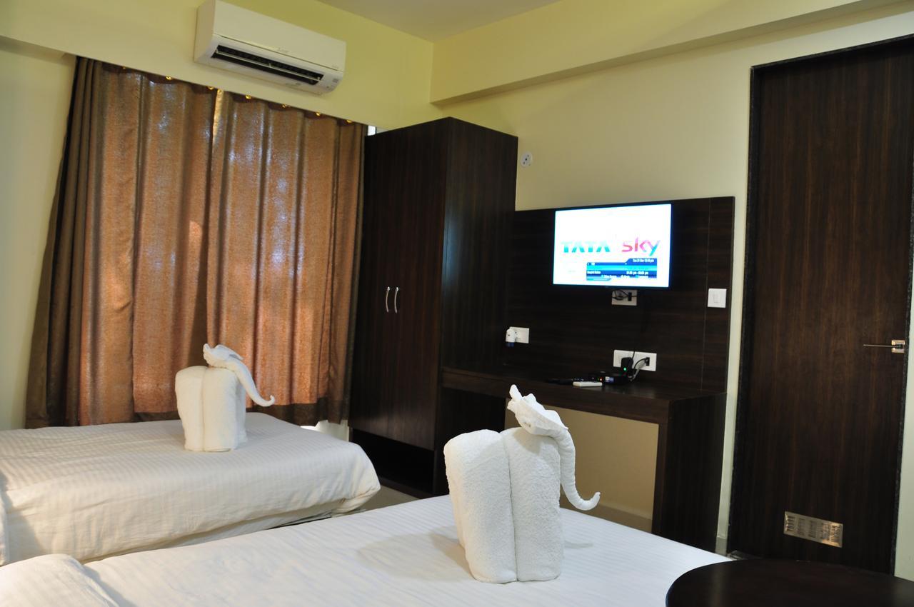 Royal Inn Khandwa Εξωτερικό φωτογραφία